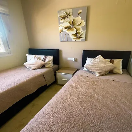 Vivienda Cronos Golf Apartment Benalmadena
